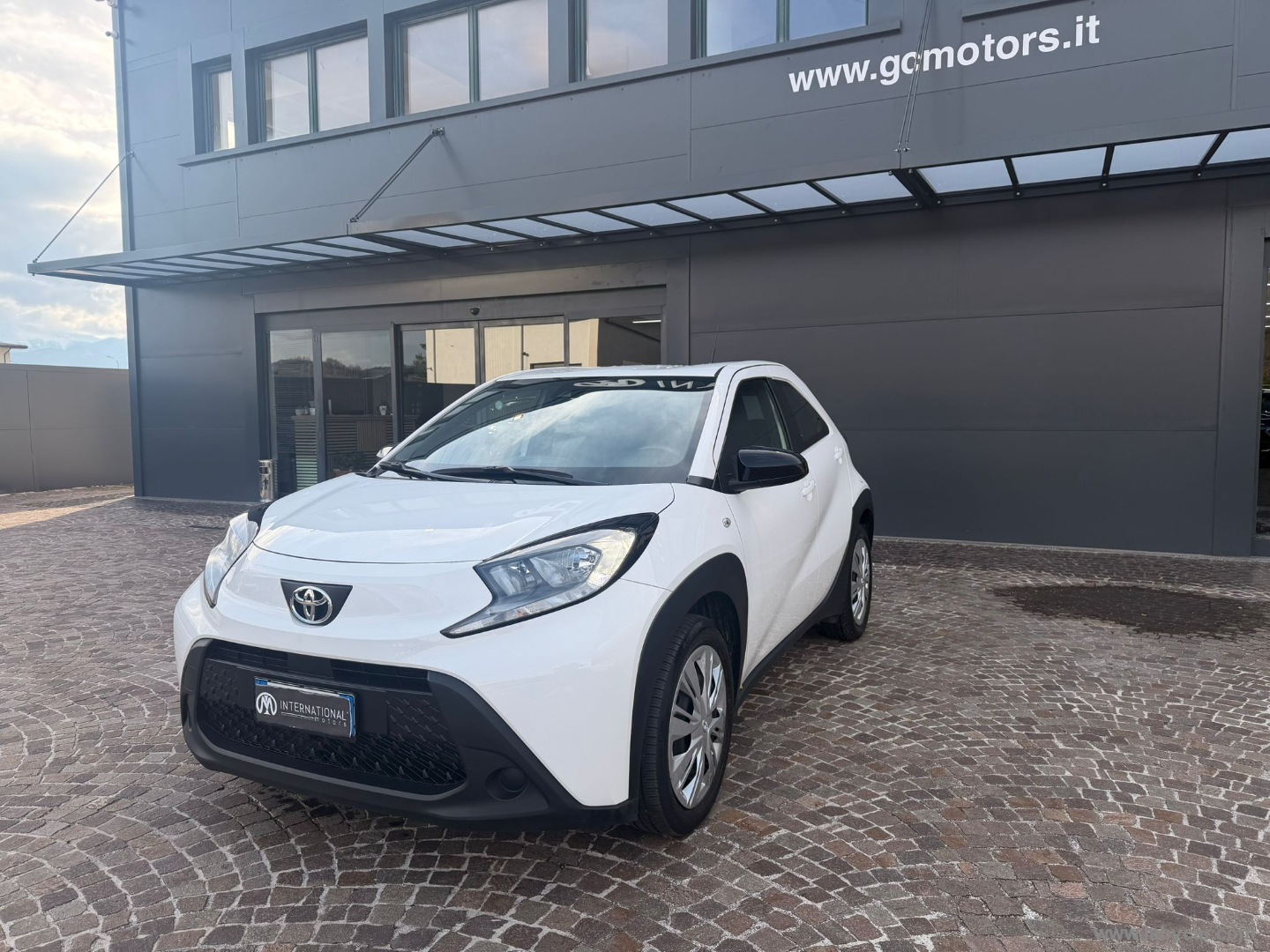Aygo X 1.0 VVT-i 72 CV 5p. Active                                                        