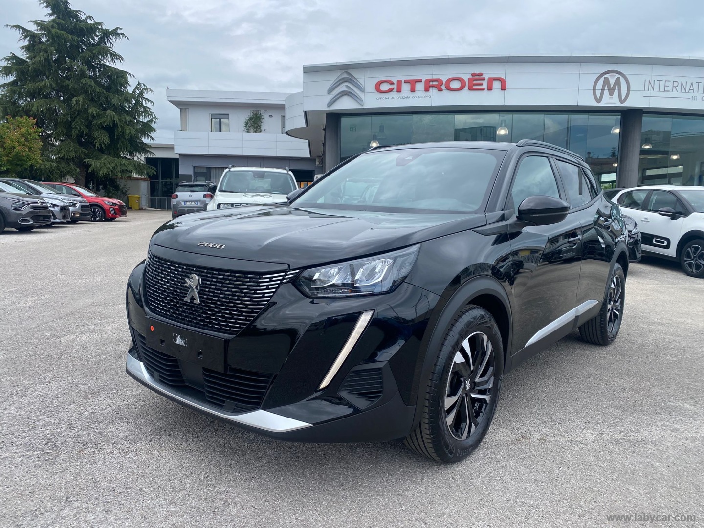 PEUGEOT 2008