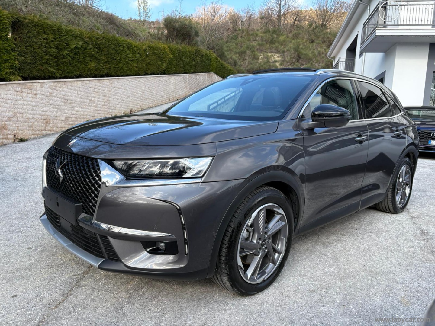 DS AUTOMOBILES DS7