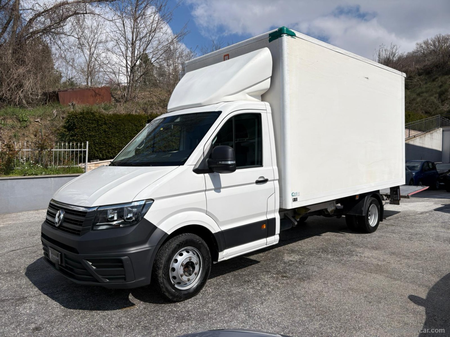 VOLKSWAGEN Crafter