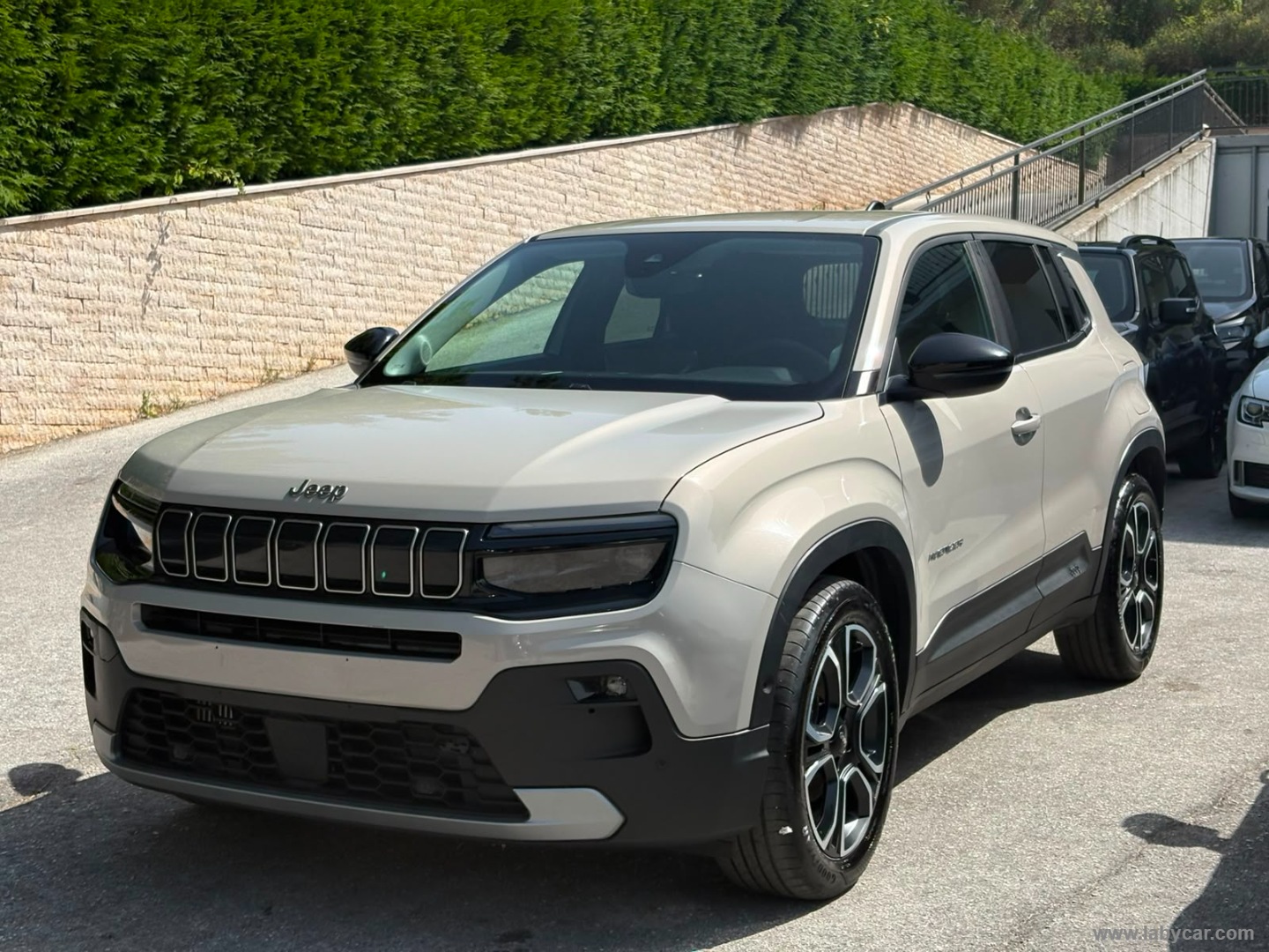 JEEP Avenger
