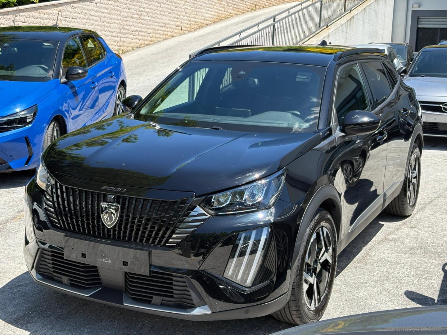Peugeot 2008 PureTech 130 S&S EAT8 Allure