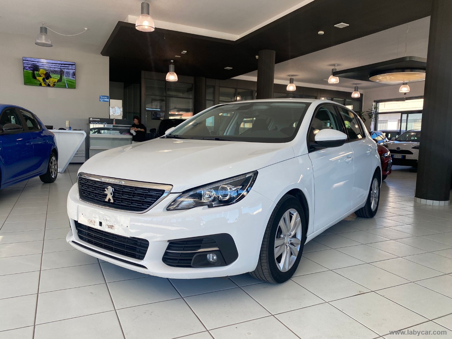 PEUGEOT 308