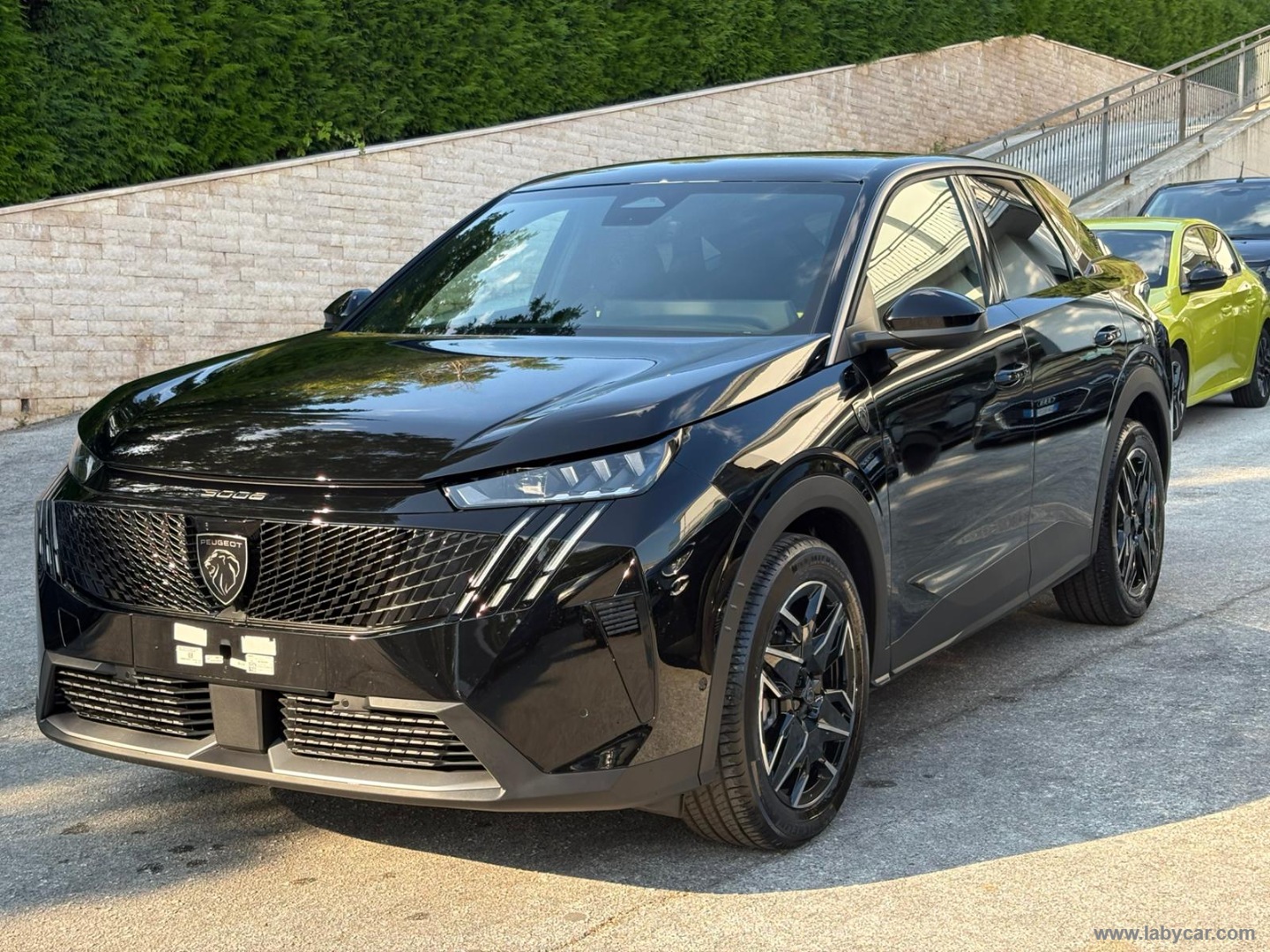 Peugeot 3008 Hybrid 145 e-DCS6 GT - Immagine 1