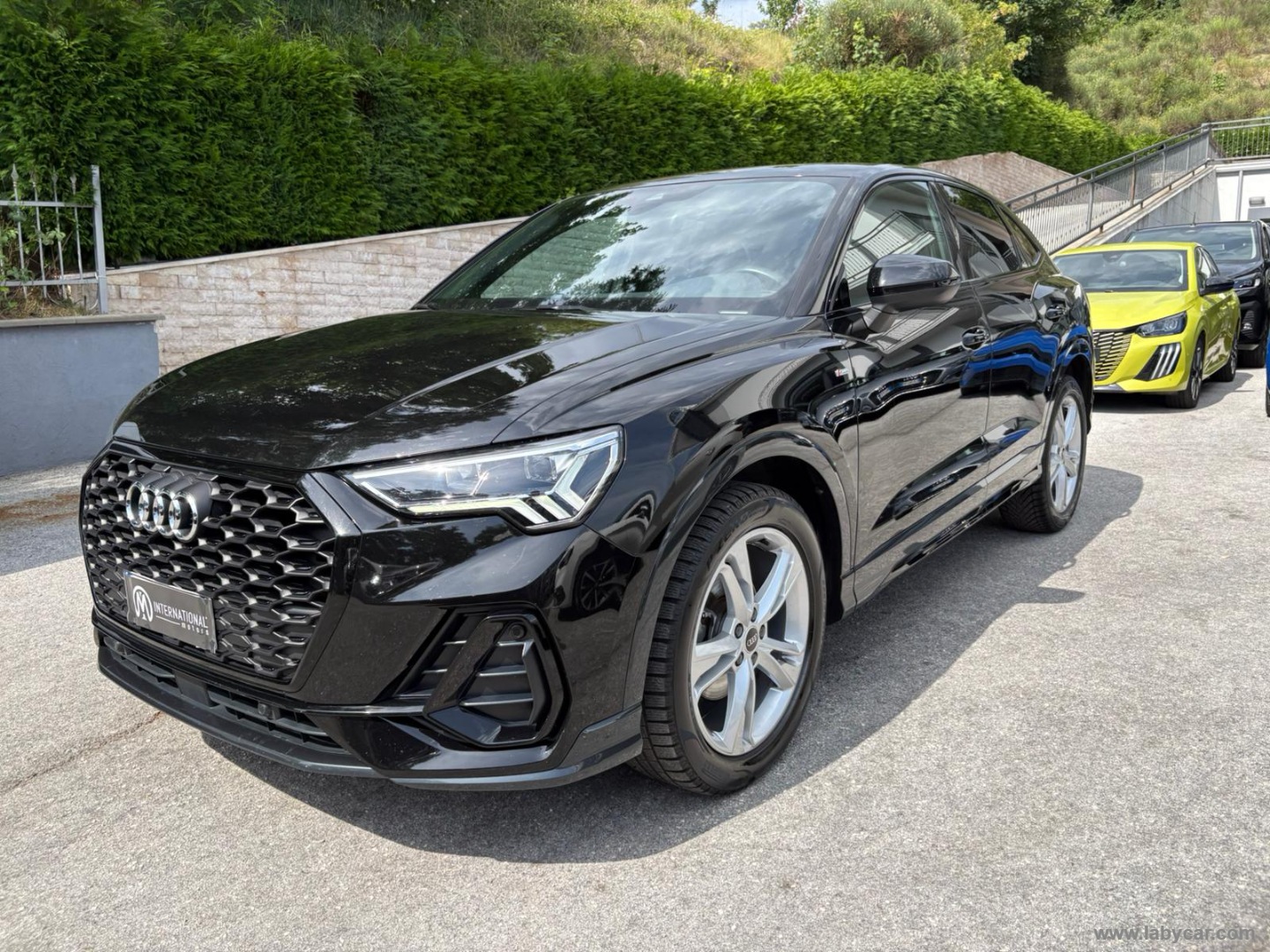 Audi Q3 SPB 35 TDI S tronic S line edition - Immagine 1