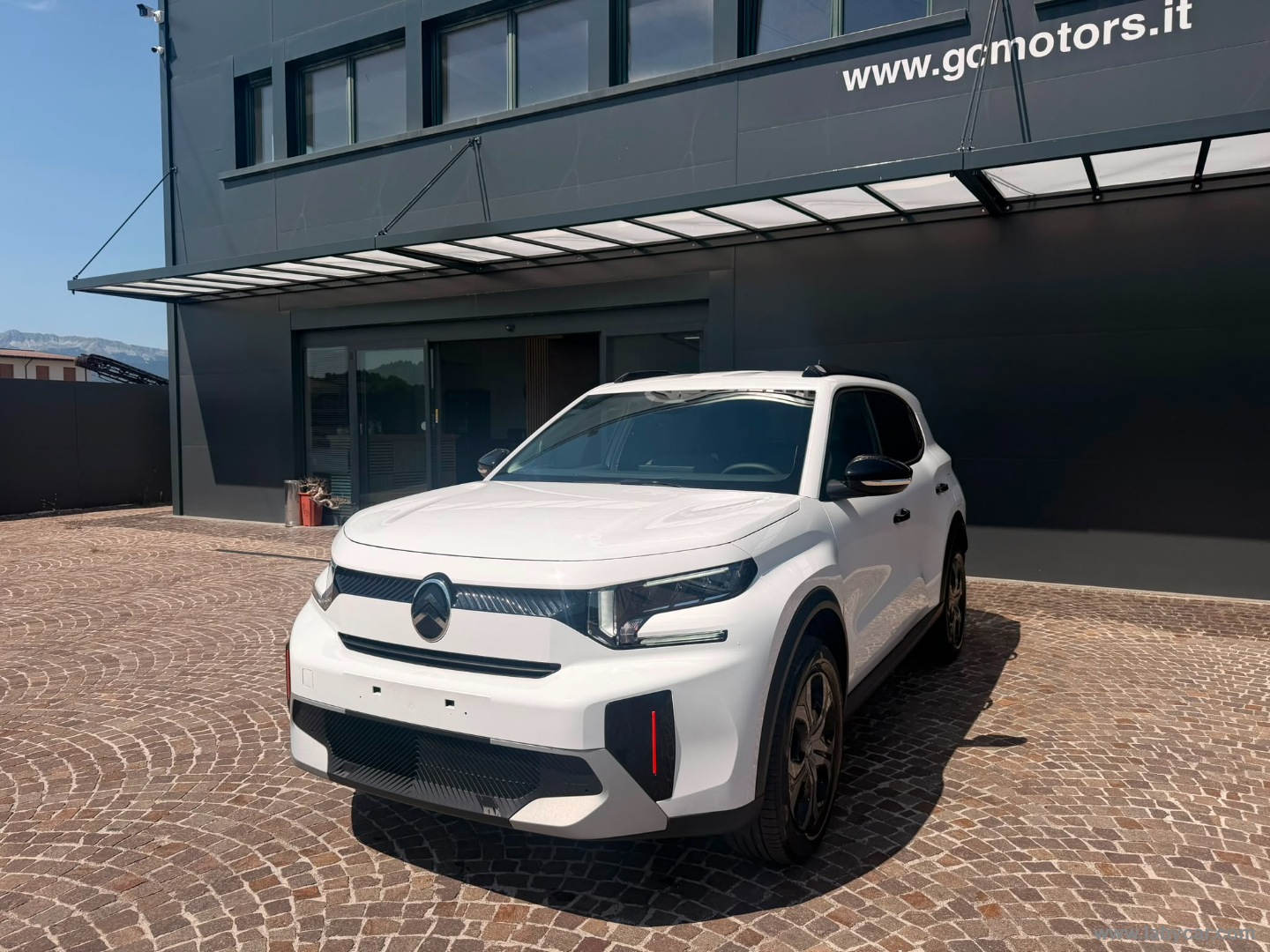 Citroën C3 Aircross PureTech Turbo 100 Plus - Immagine 1