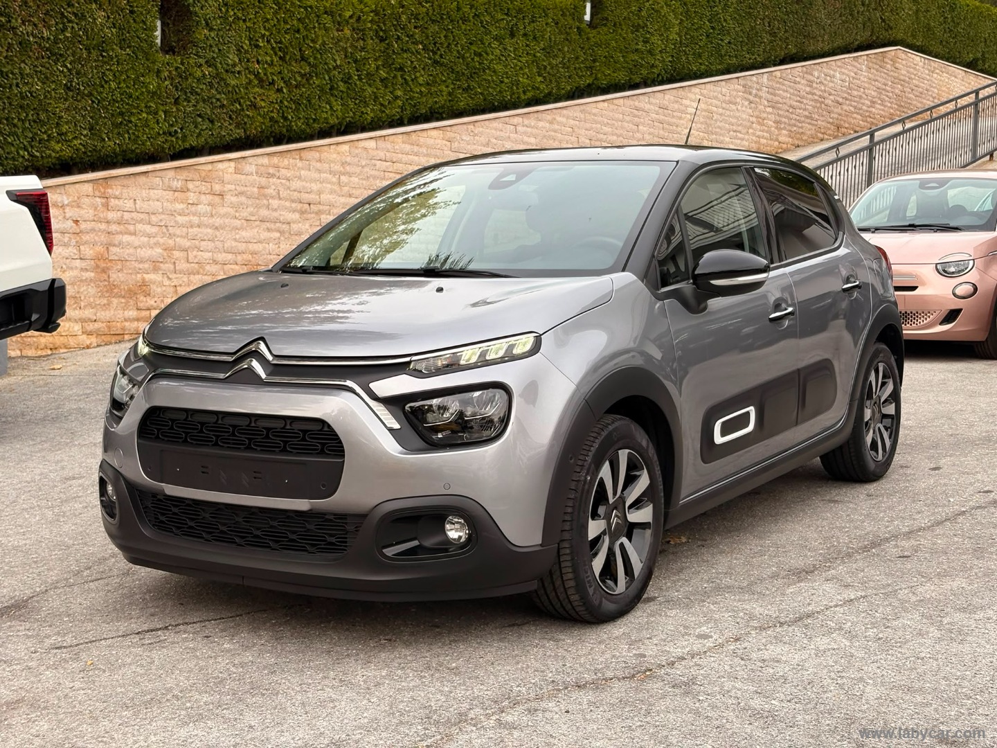 Citroën C3 PureTech 110 S&S Shine - Immagine 1