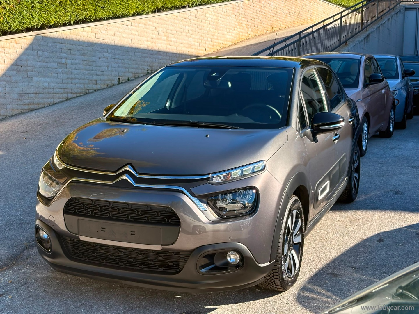 Citroën C3 PureTech 110 S&S Shine - Immagine 1
