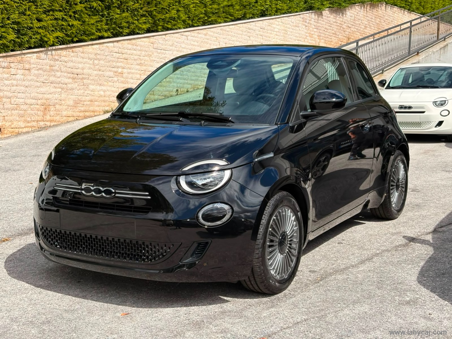 Fiat 500 Berlina Hybrid Icon