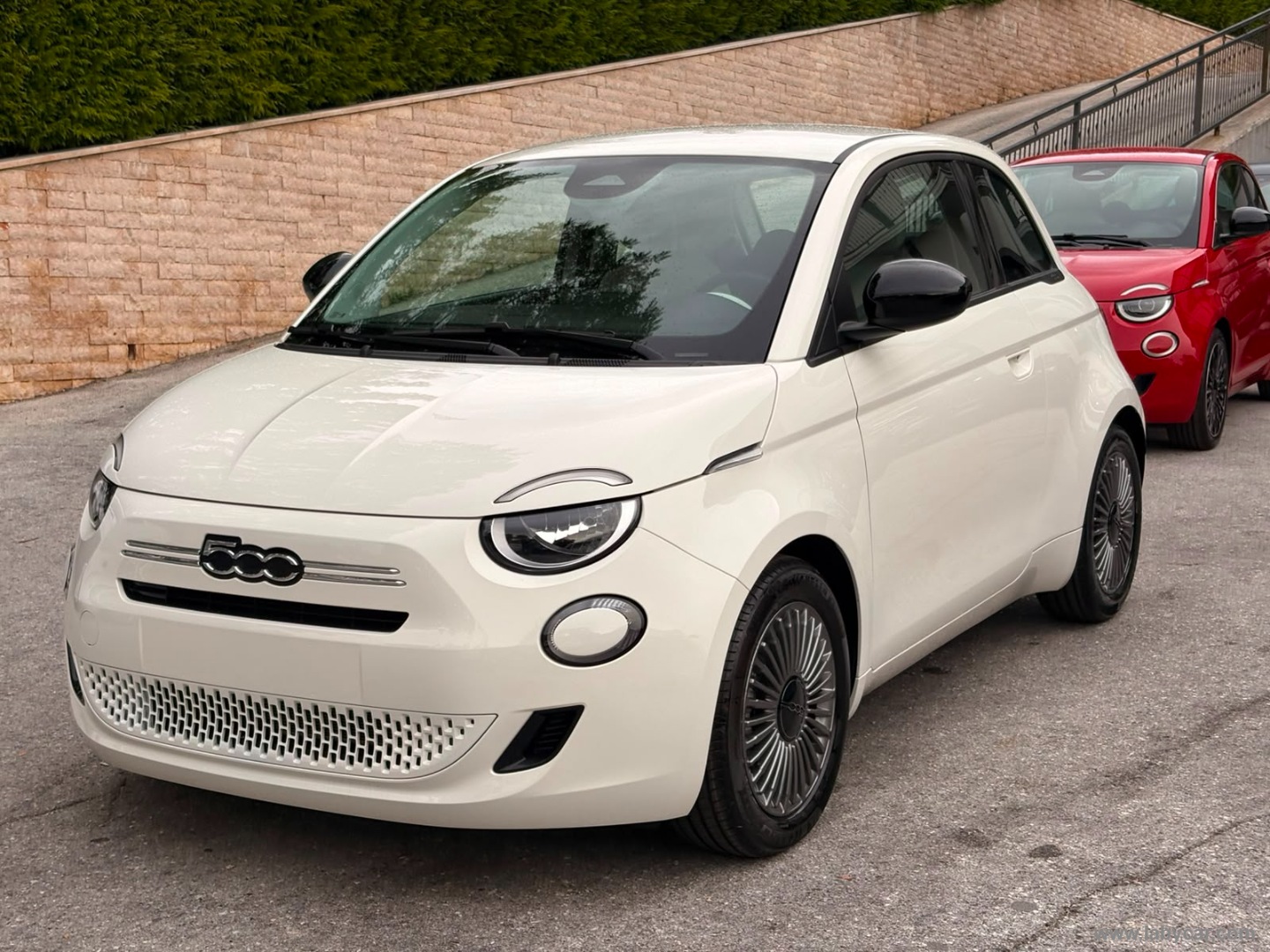 Fiat 500 Berlina Hybrid Icon