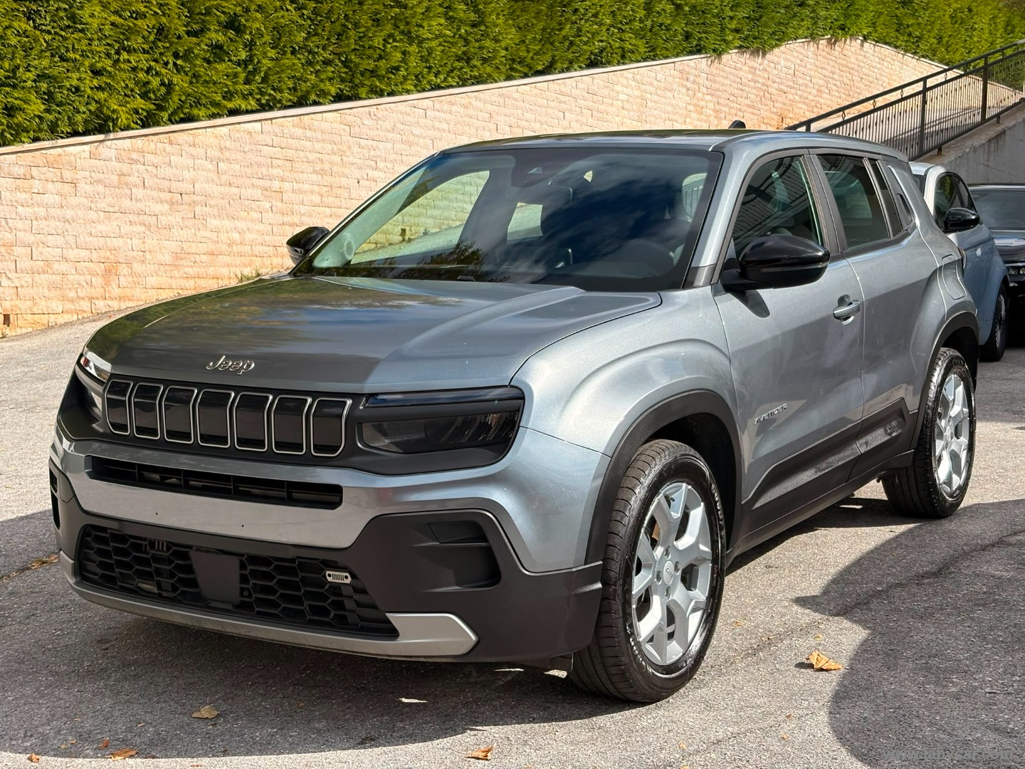 Jeep Avenger 1.2 Turbo Altitude - Immagine 1