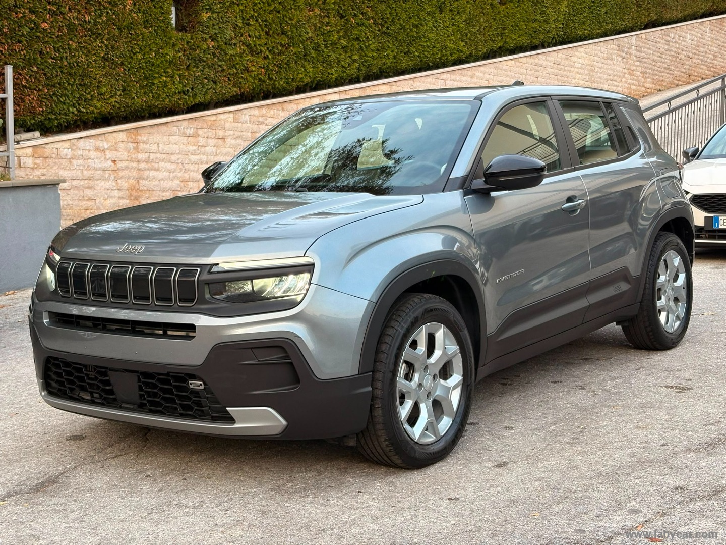 JEEP Avenger