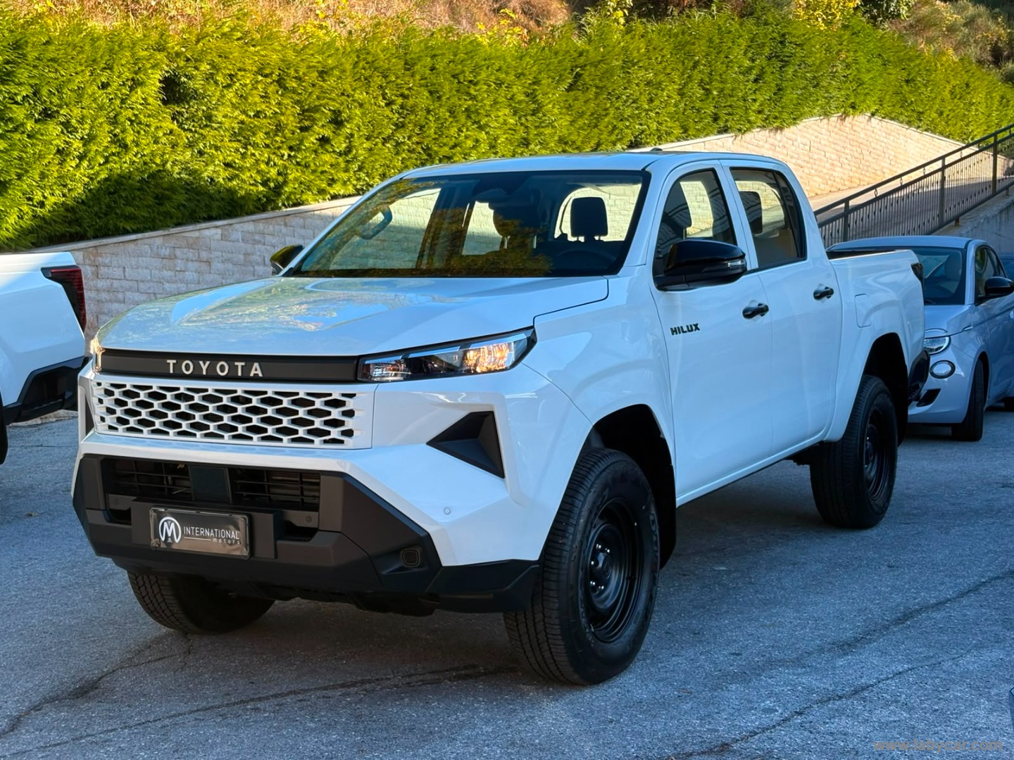 Toyota Hilux 2.8 D-4D 48V A/T 4WD DC Hilux