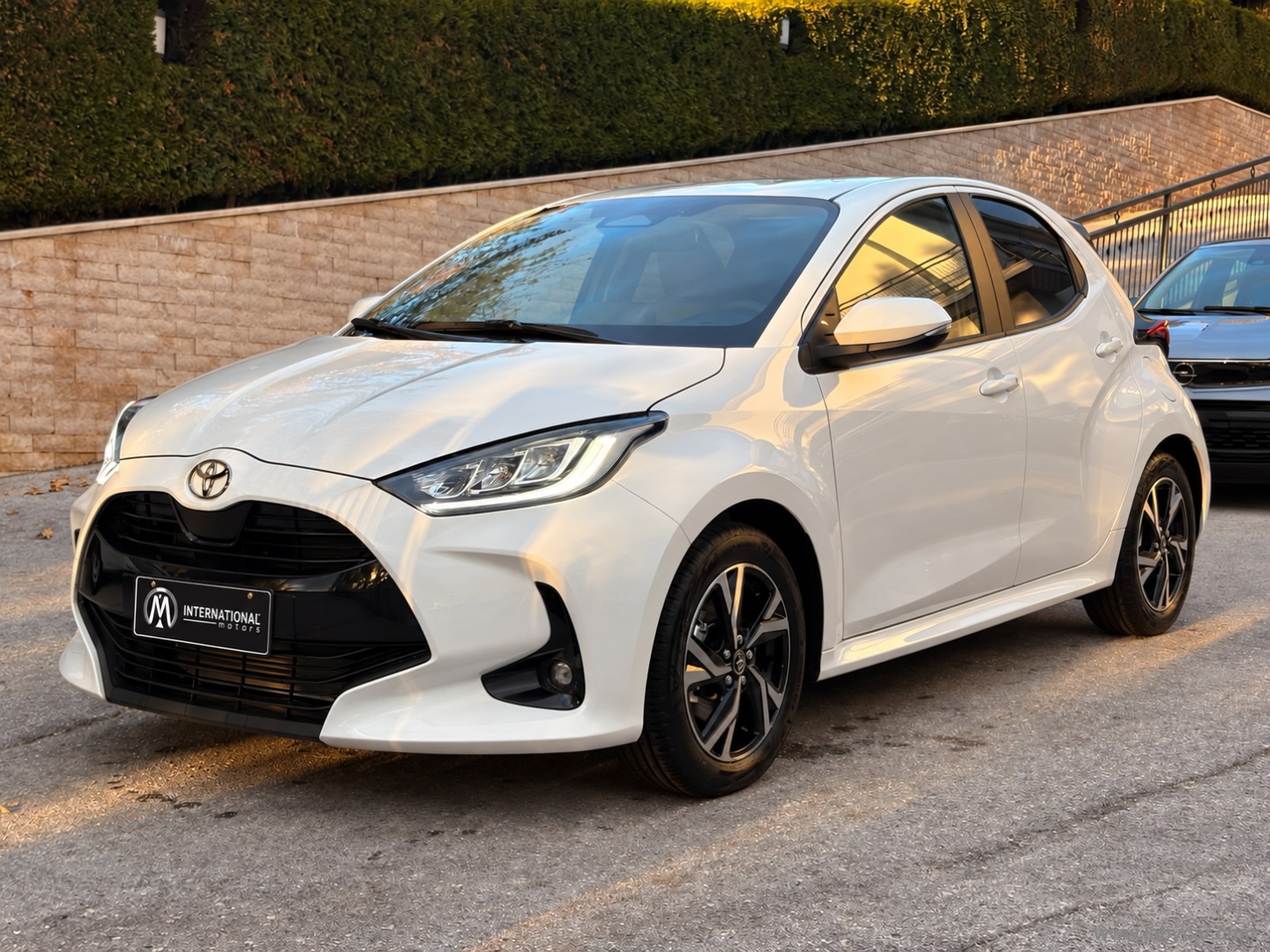 TOYOTA Yaris