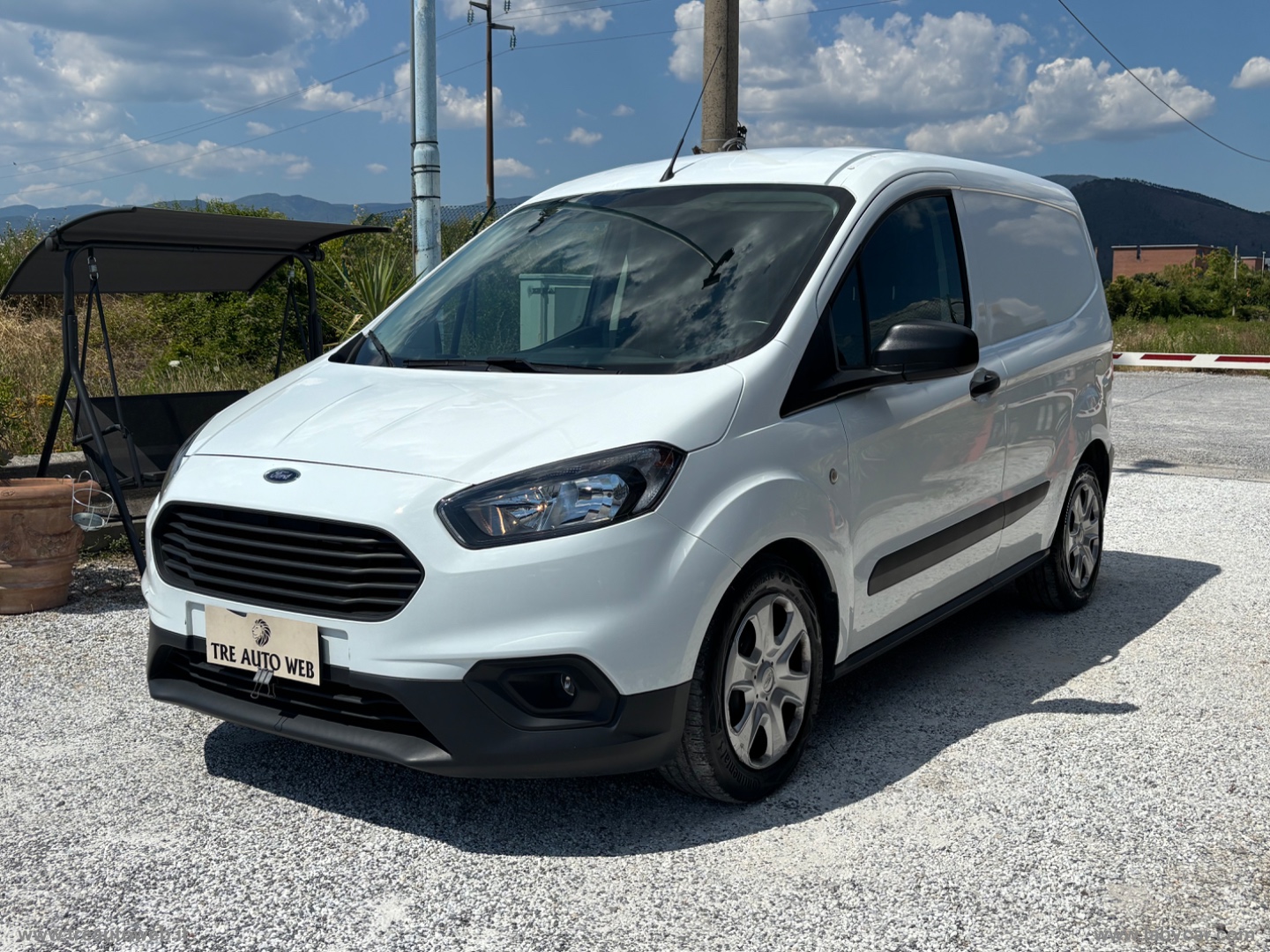 FORD Transit Courier