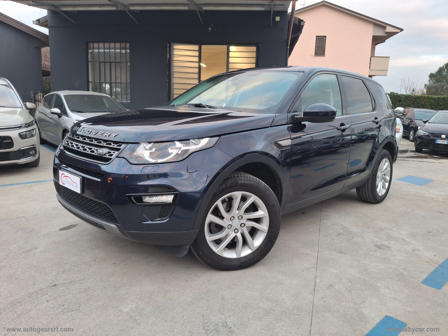 LAND ROVER Discovery Sport