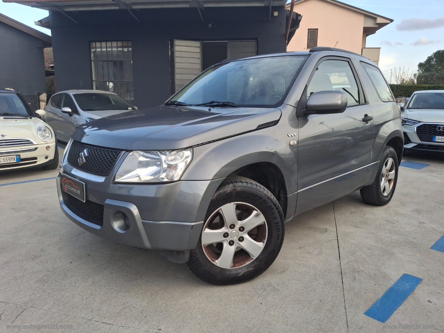 SUZUKI Grand Vitara