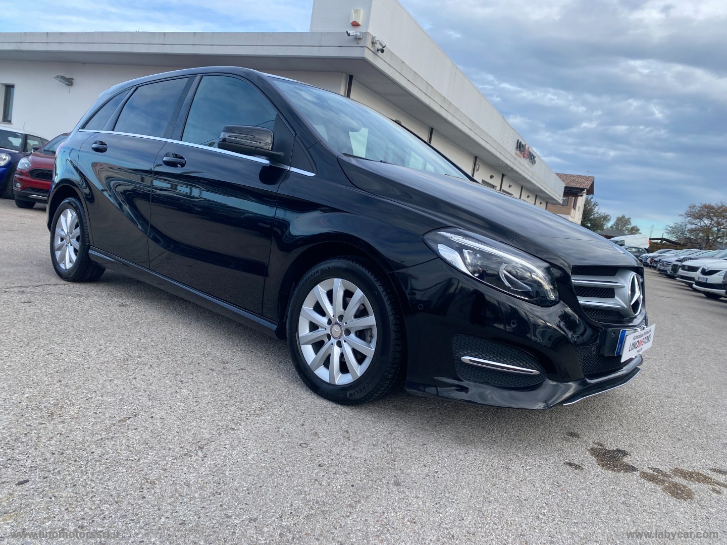 B 180 d Sport 116CV                                                        