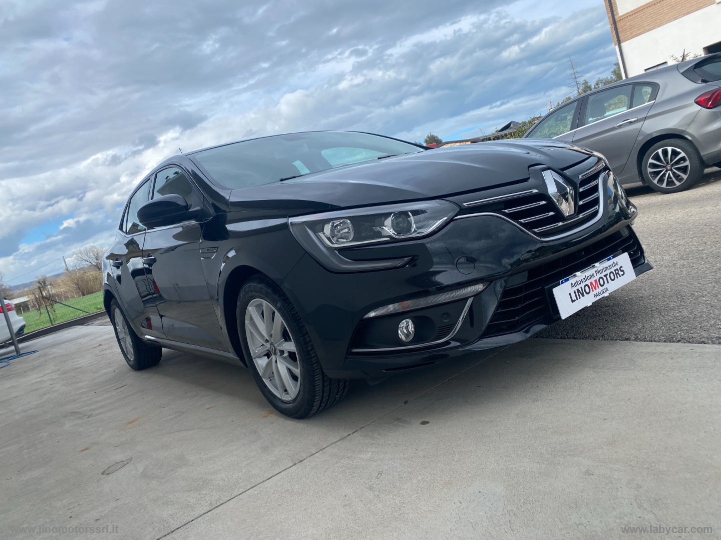 MÃ©gane Blue dCi 115 CV BUSINESS                                                        