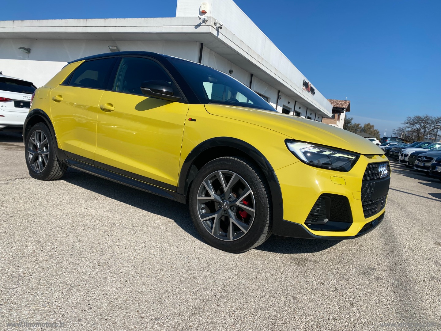 A1 citycarver 30 TFSI Identity Contrast S-LINE                                                        