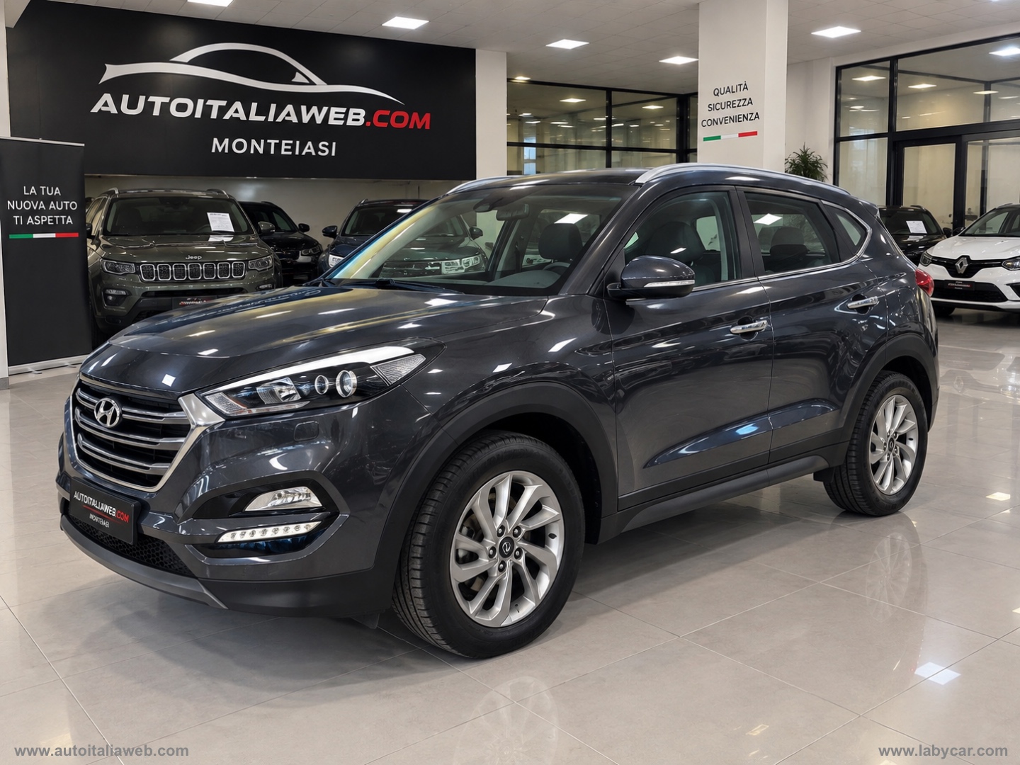 HYUNDAI Tucson