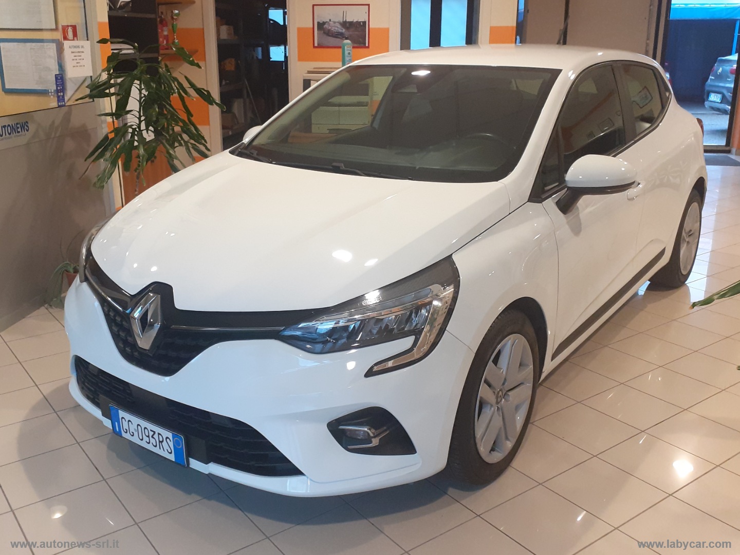 RENAULT Clio