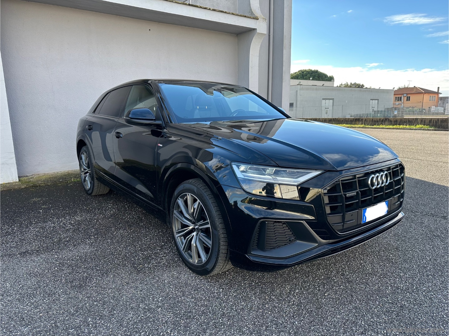 Q8 45 TDI quattro tiptronic S-LINE                                                        