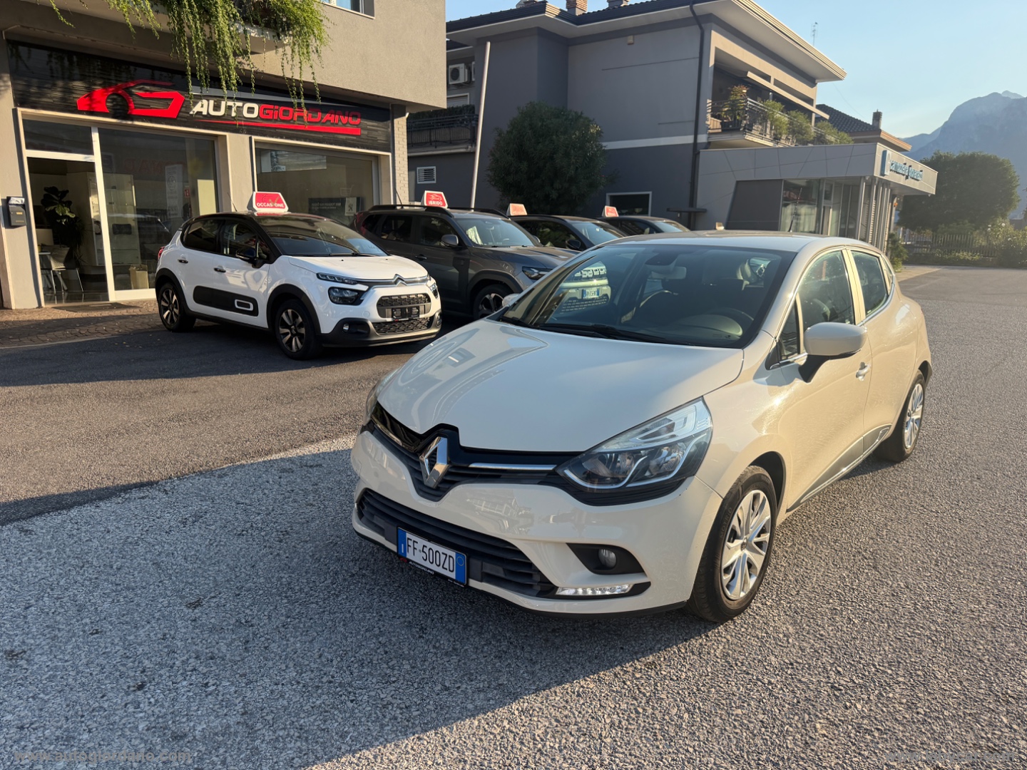 RENAULT Clio