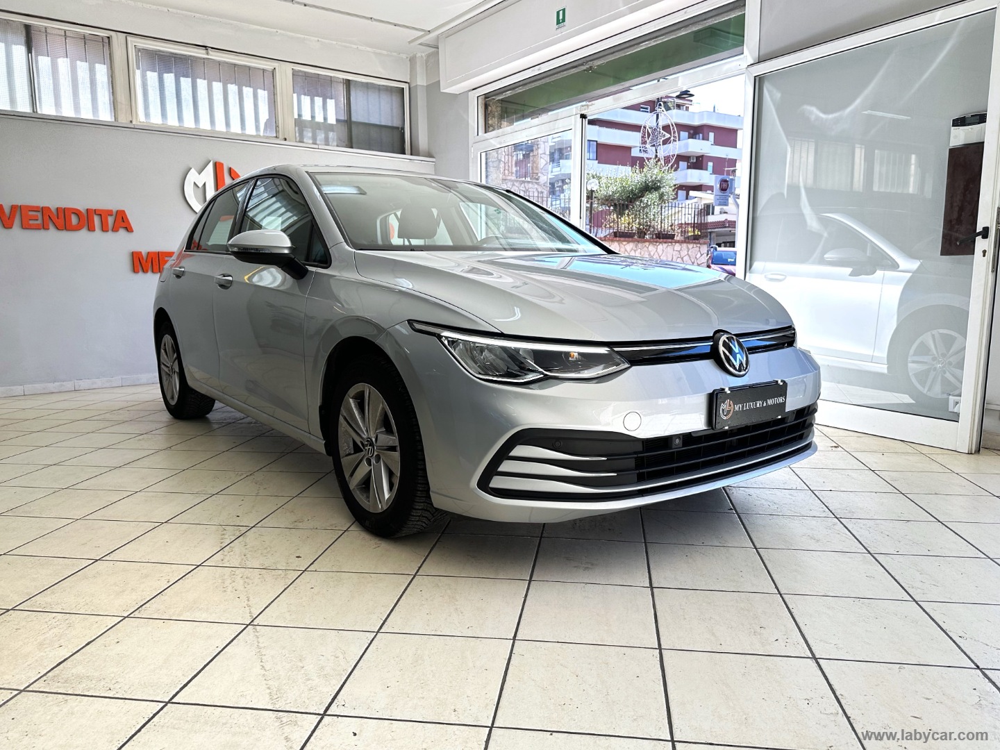 Golf 8 1.0 eTSI EVO DSG Life CERT                                                   