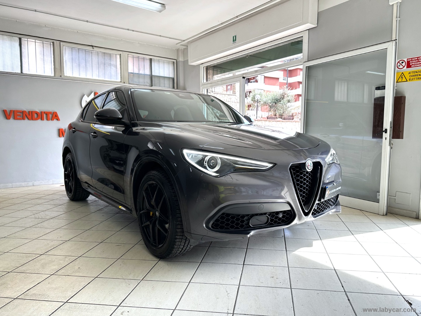 Stelvio 2.0 Turbo 280 CV AT8 Q4 Veloce UNIPRO*TAGL CERT*                                      
