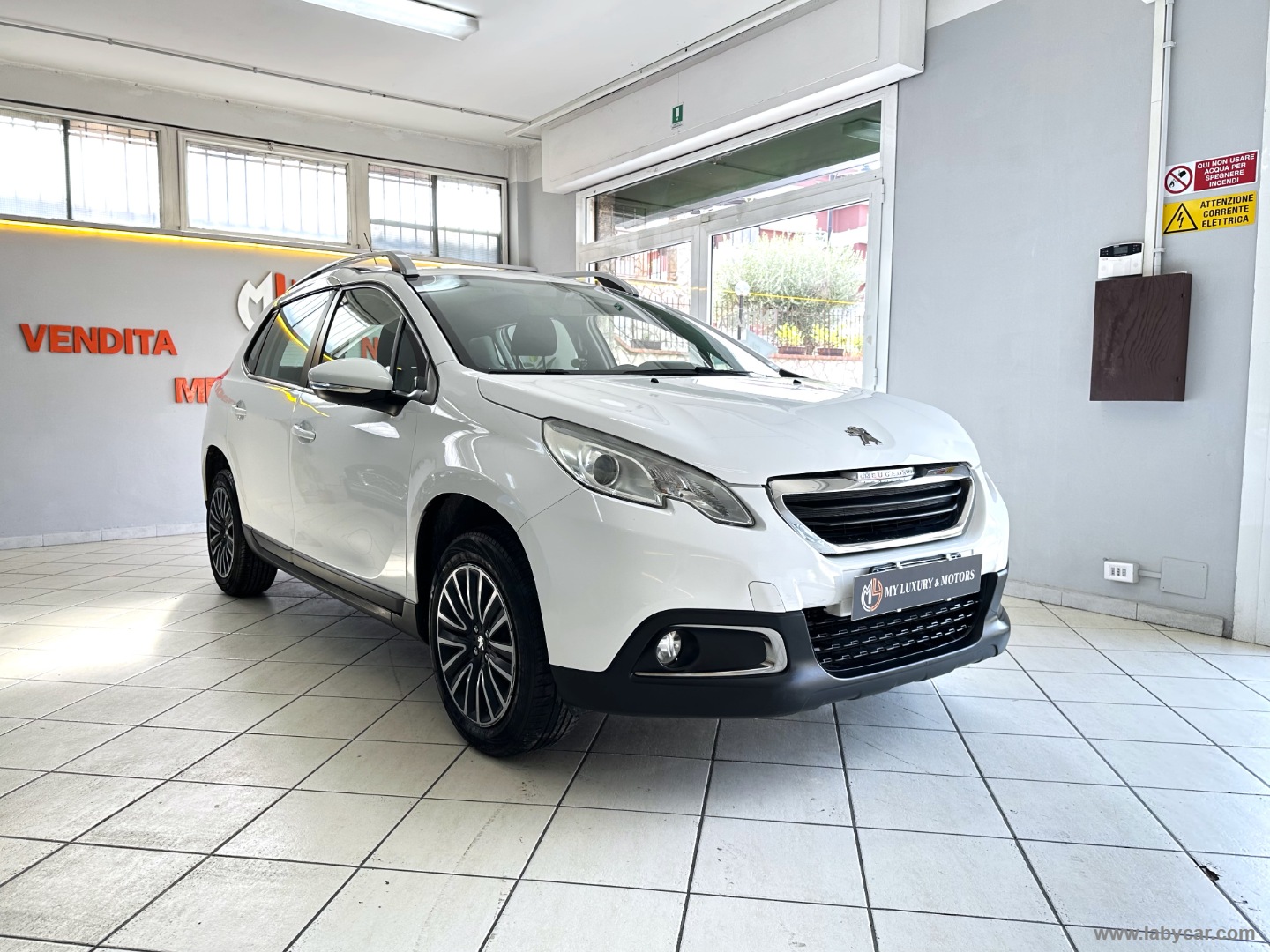 PEUGEOT 2008