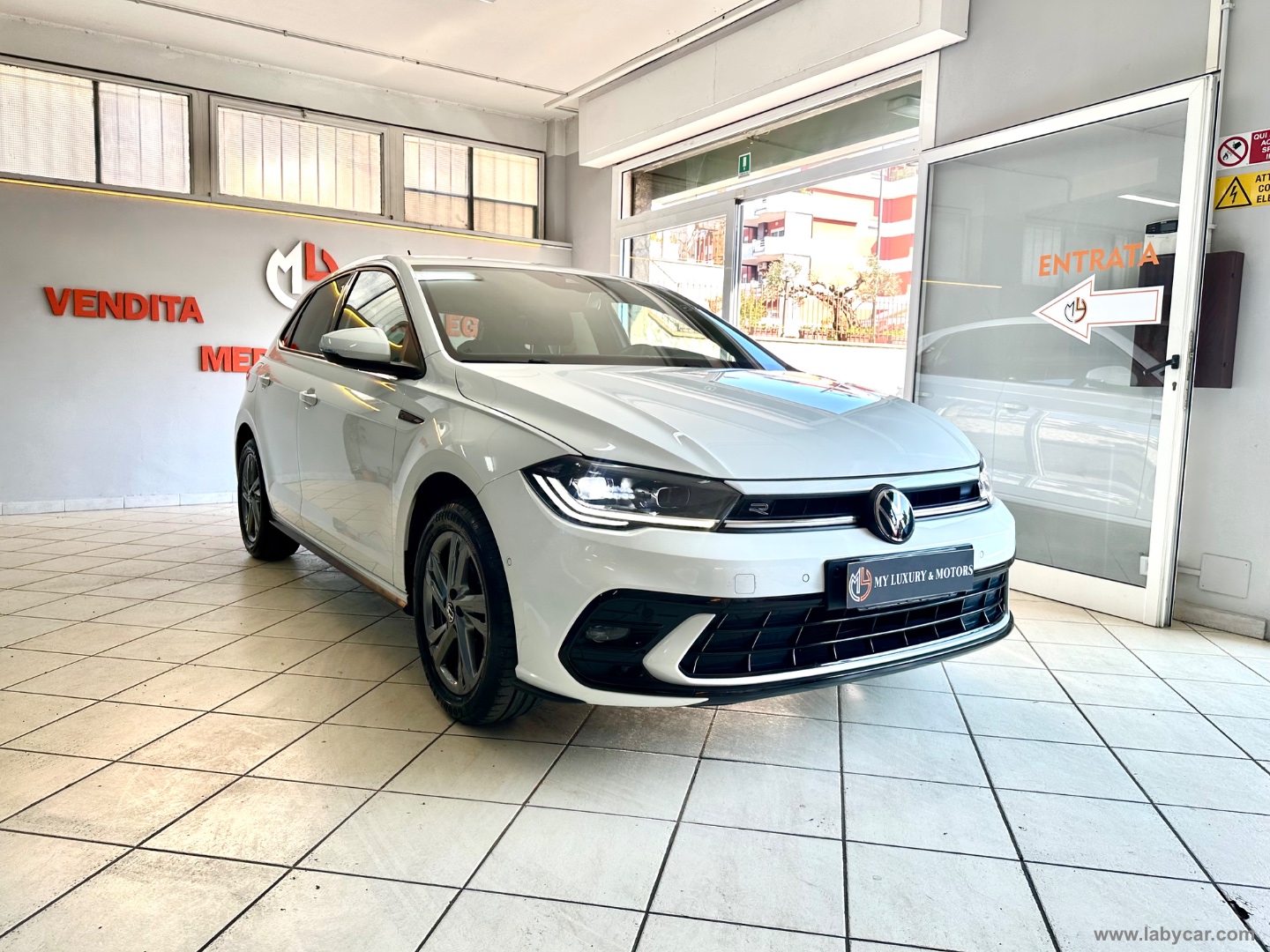Polo 1.0 TSI R-Line Plus UNIPRO*CERT                                            