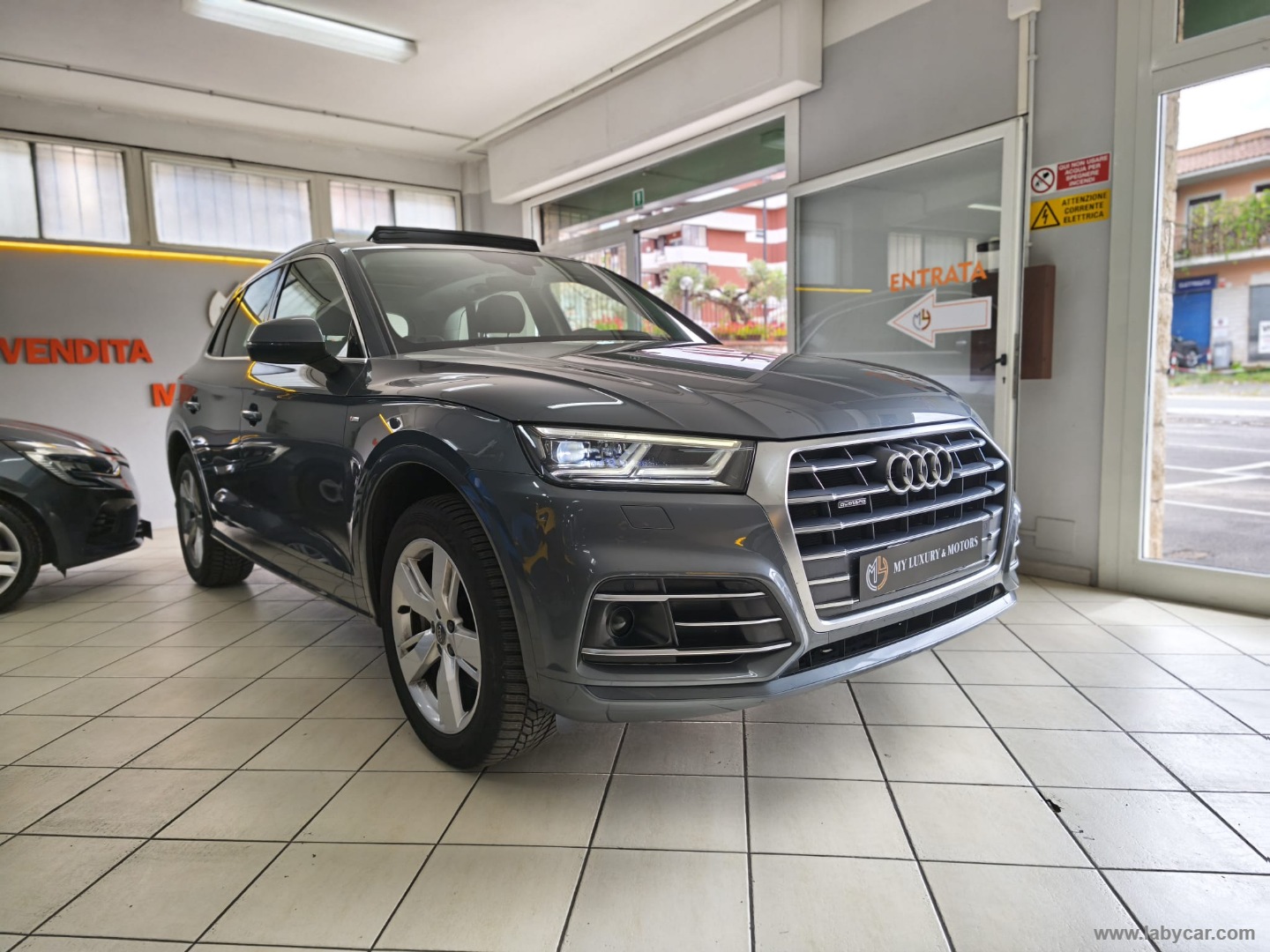 AUDI Q5