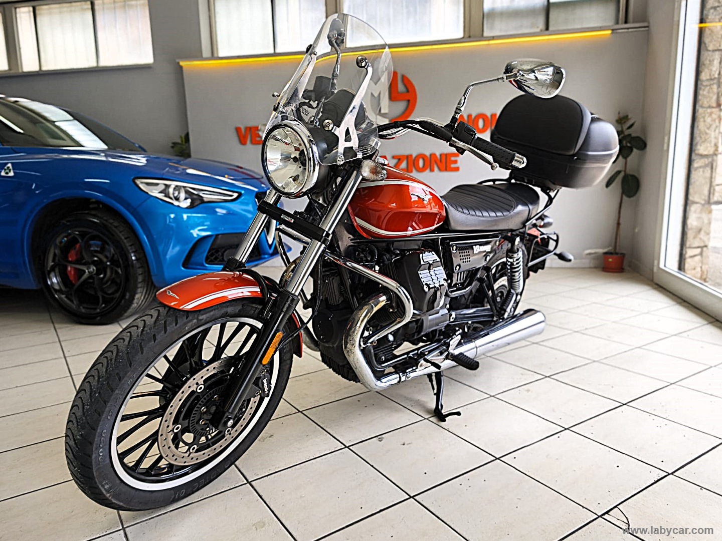 MOTO GUZZI 
