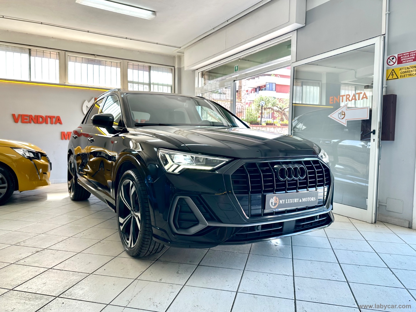 AUDI Q3