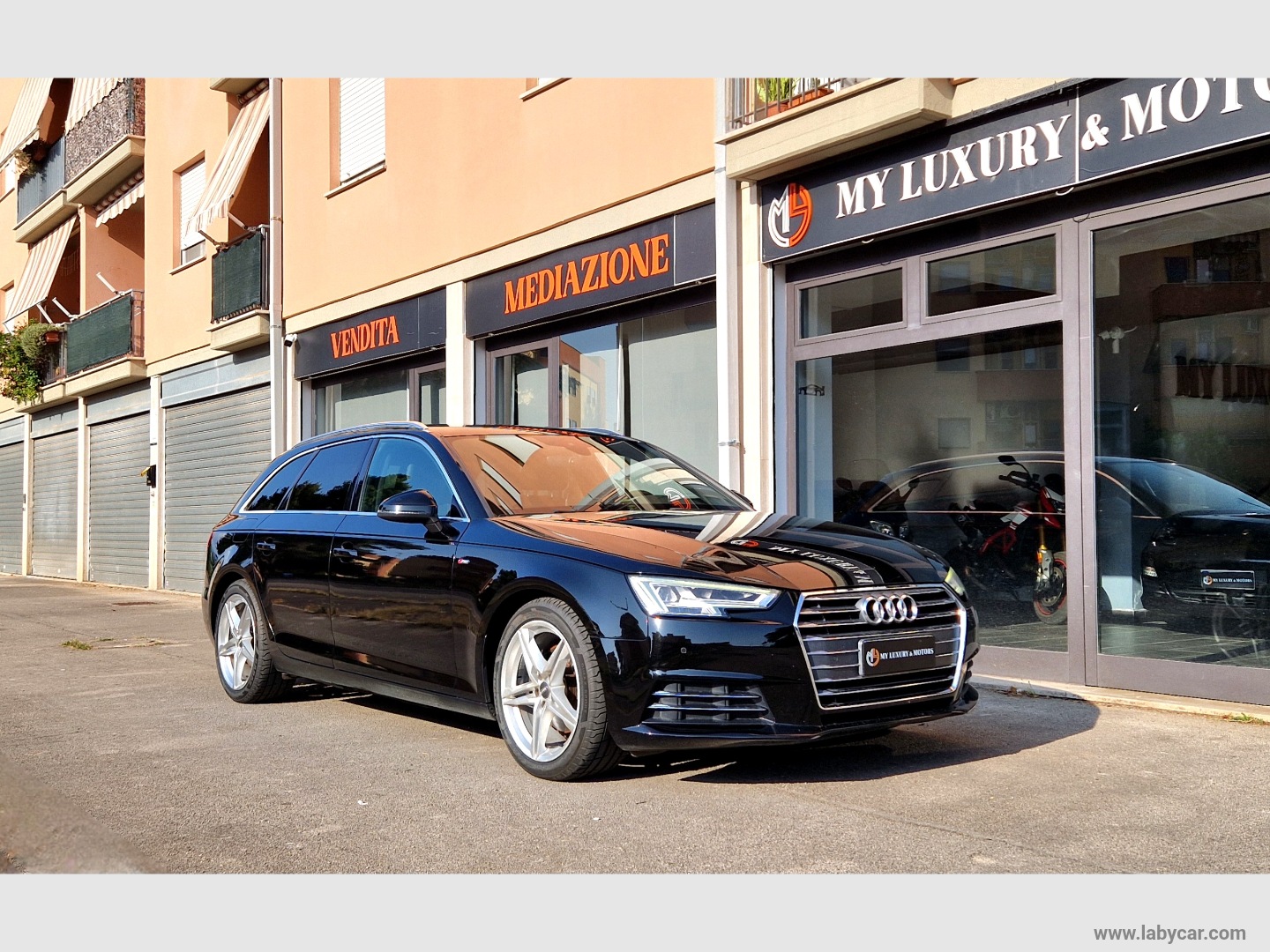 AUDI A4