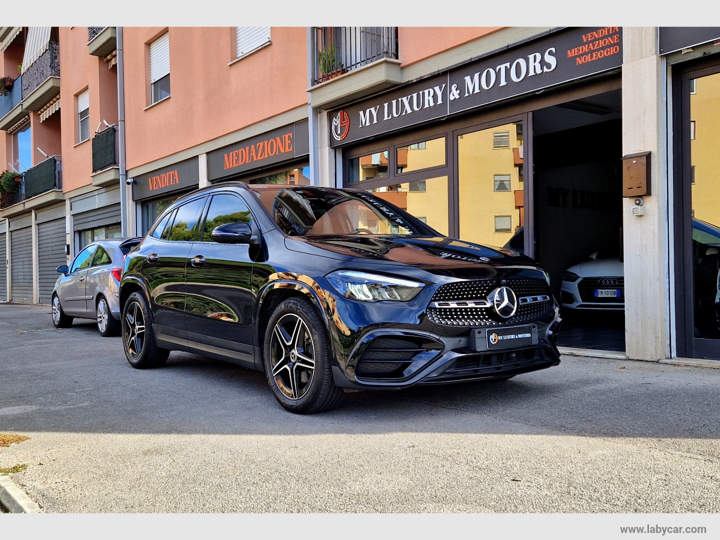 MERCEDES-BENZ Classe GLA