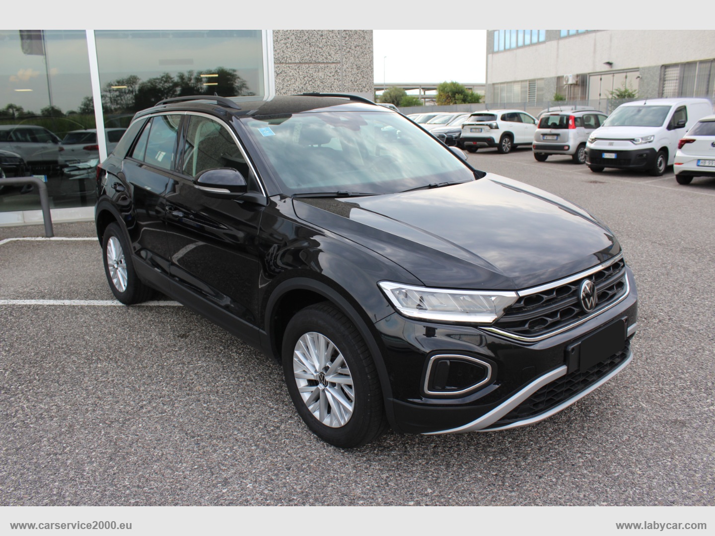 VOLKSWAGEN T-Roc 2.0 TDI SCR 150 CV DSG Life                                                        
