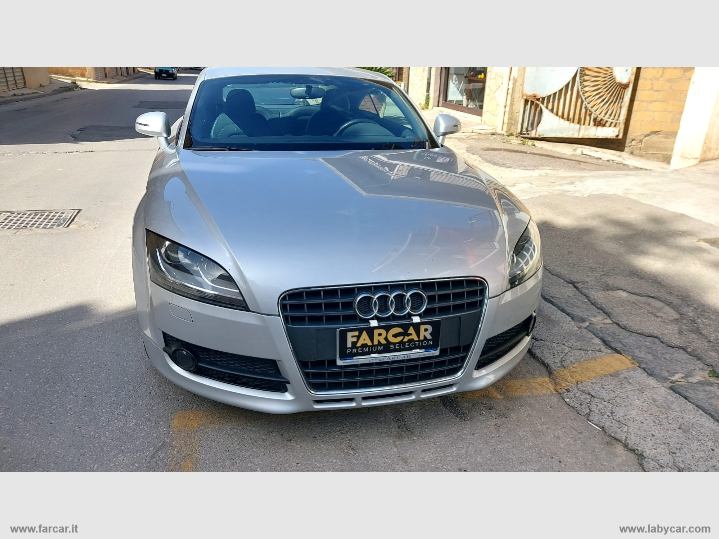 AUDI TT