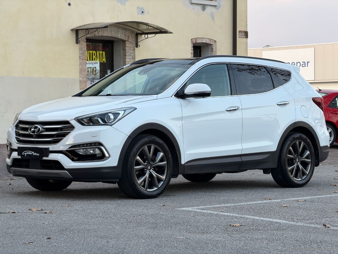 HYUNDAI Santa Fe