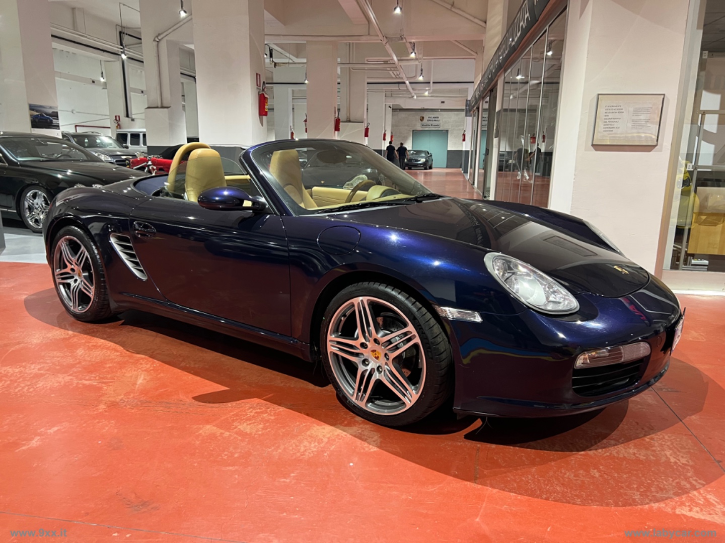 PORSCHE Boxster