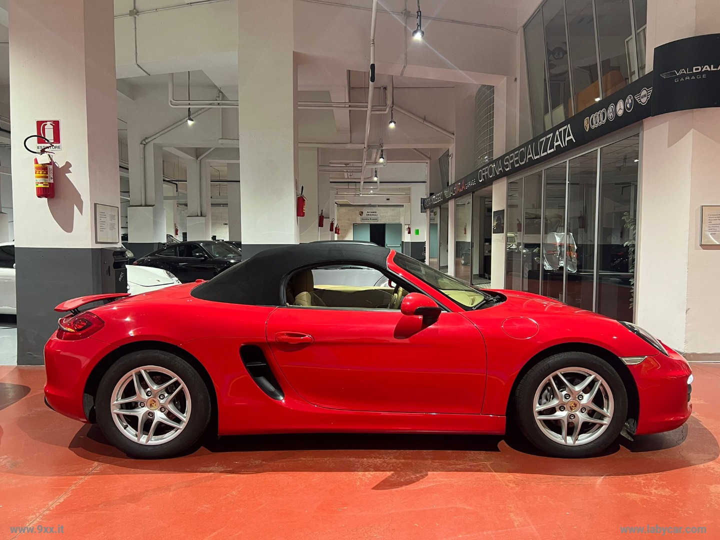 PORSCHE Boxster