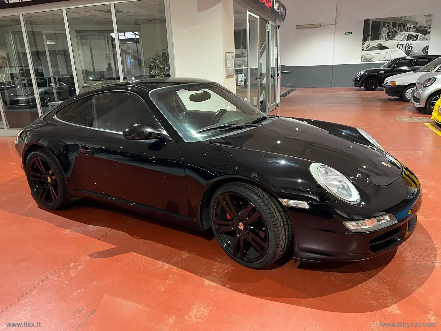 911 Carrera CoupÃ©                                                        