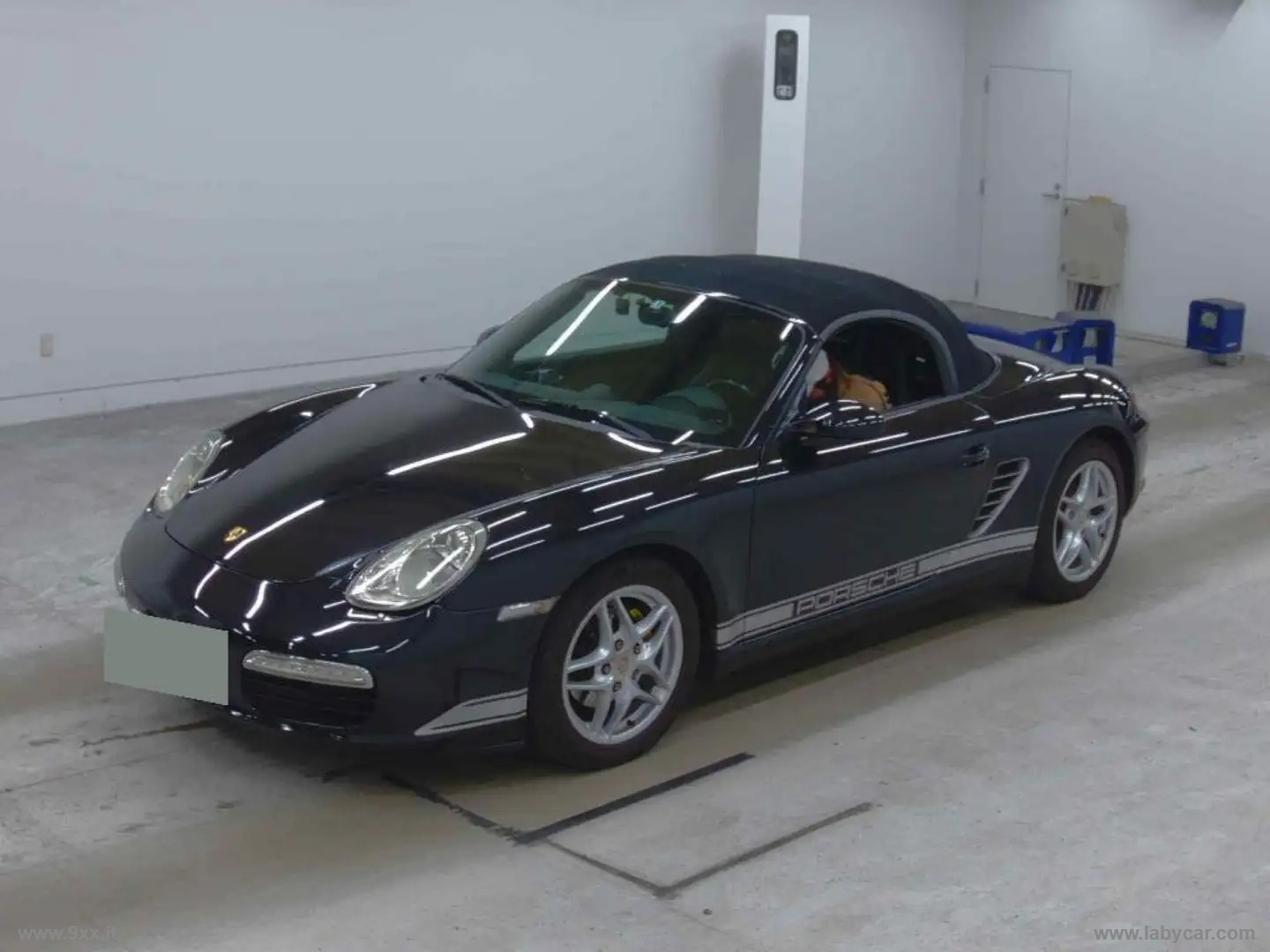 PORSCHE Boxster