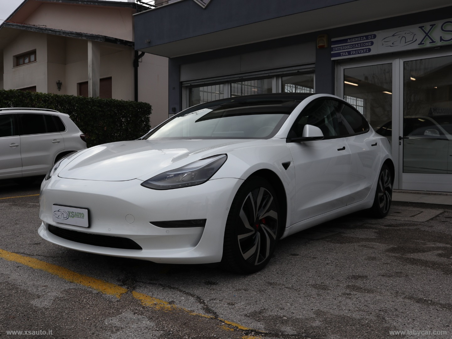 TESLA Model 3 Performance Dual Motor AWD 