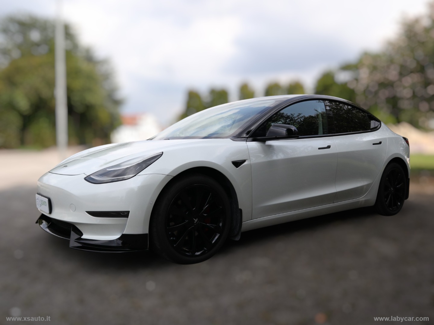 TESLA Model 3