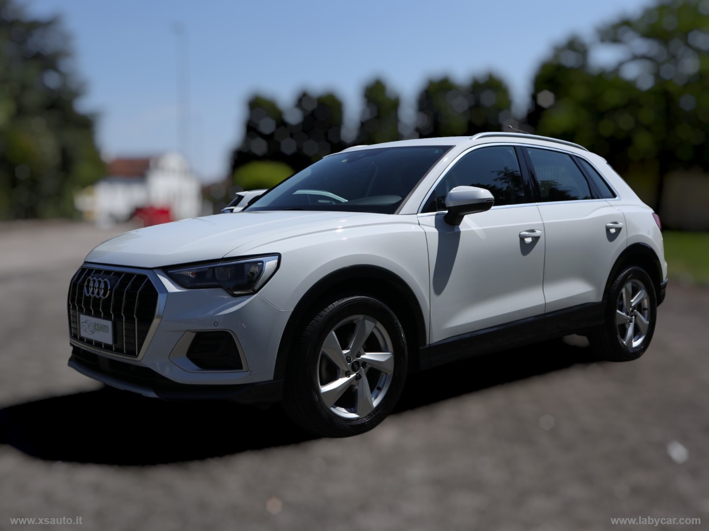 Q3 35 TFSI S tronic Business Advanced                                                        