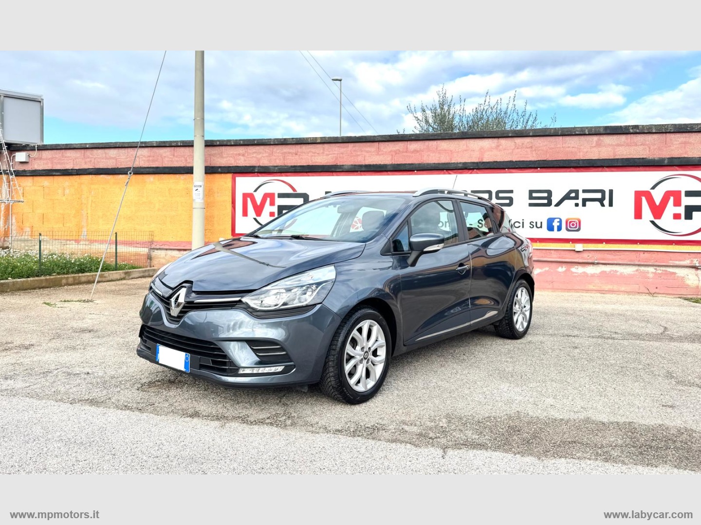RENAULT Clio