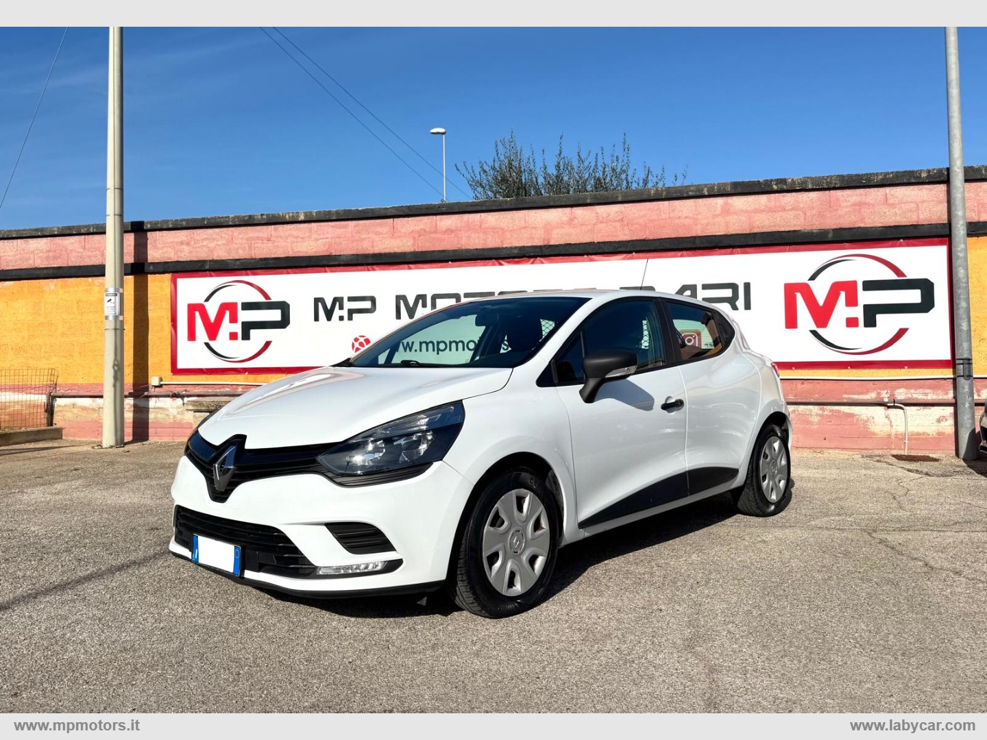 RENAULT Clio