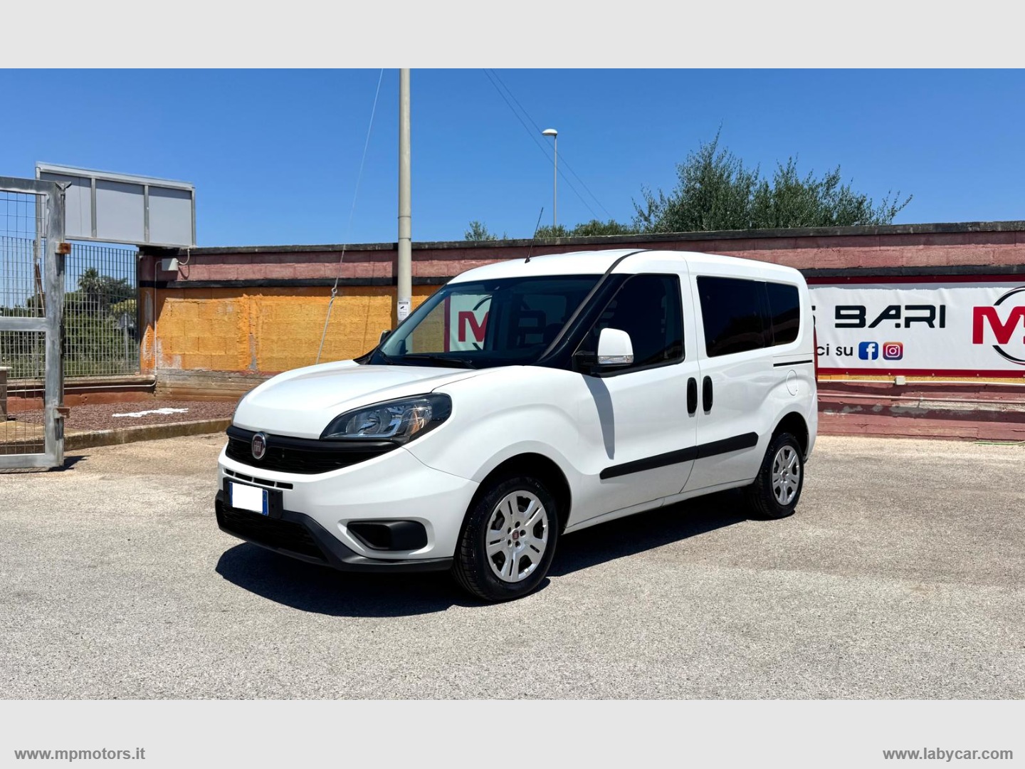DOBLO COMBI LOUNGE 1.6 MJ 105CV AUTOCARRO                                                        